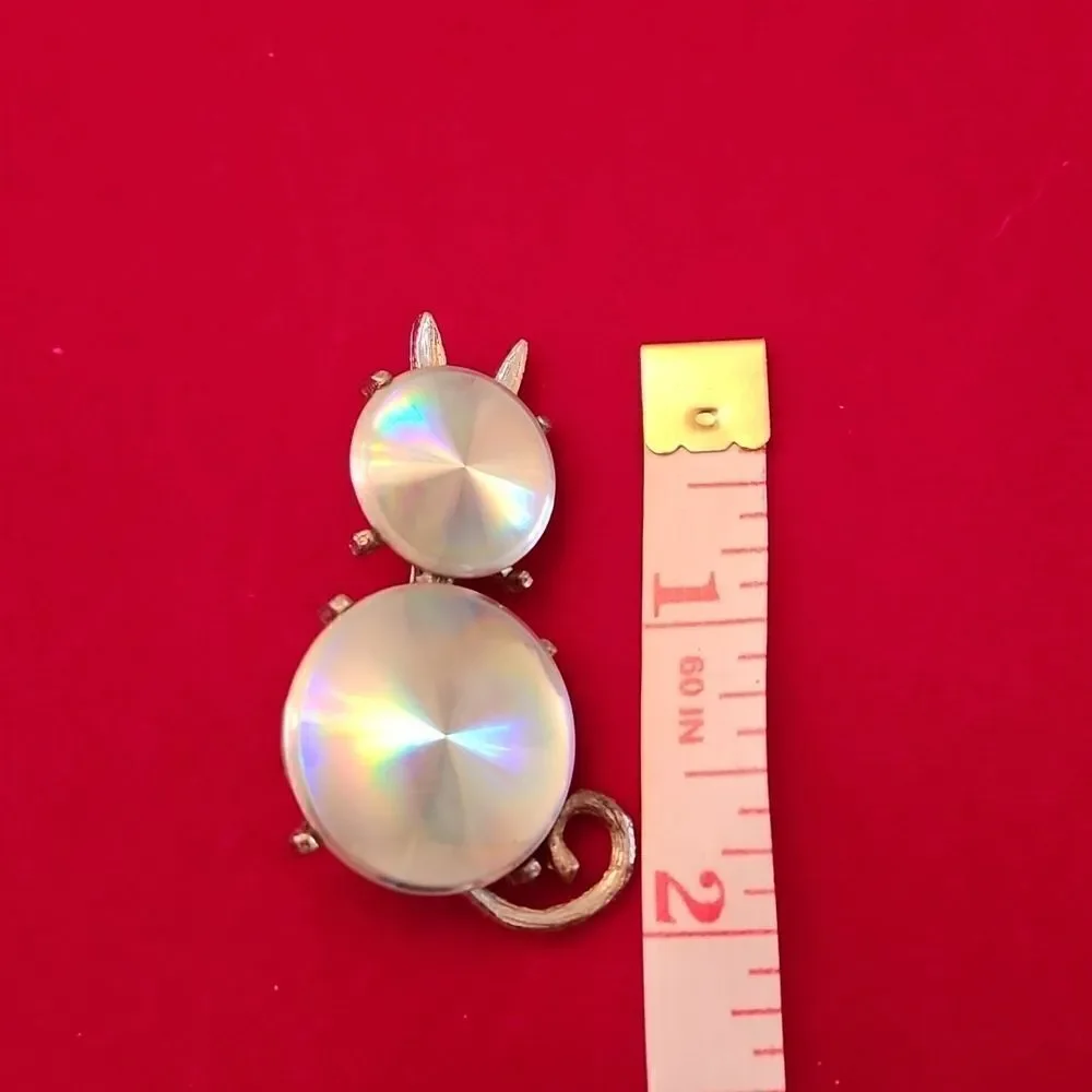 Vintage Signed 1961 Silver Holographic Cat Brooch Pin